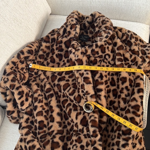 LOVE TREE NEW WITH TAG  cozy and warm  jacket leopard Size small - Picture 4 of 10